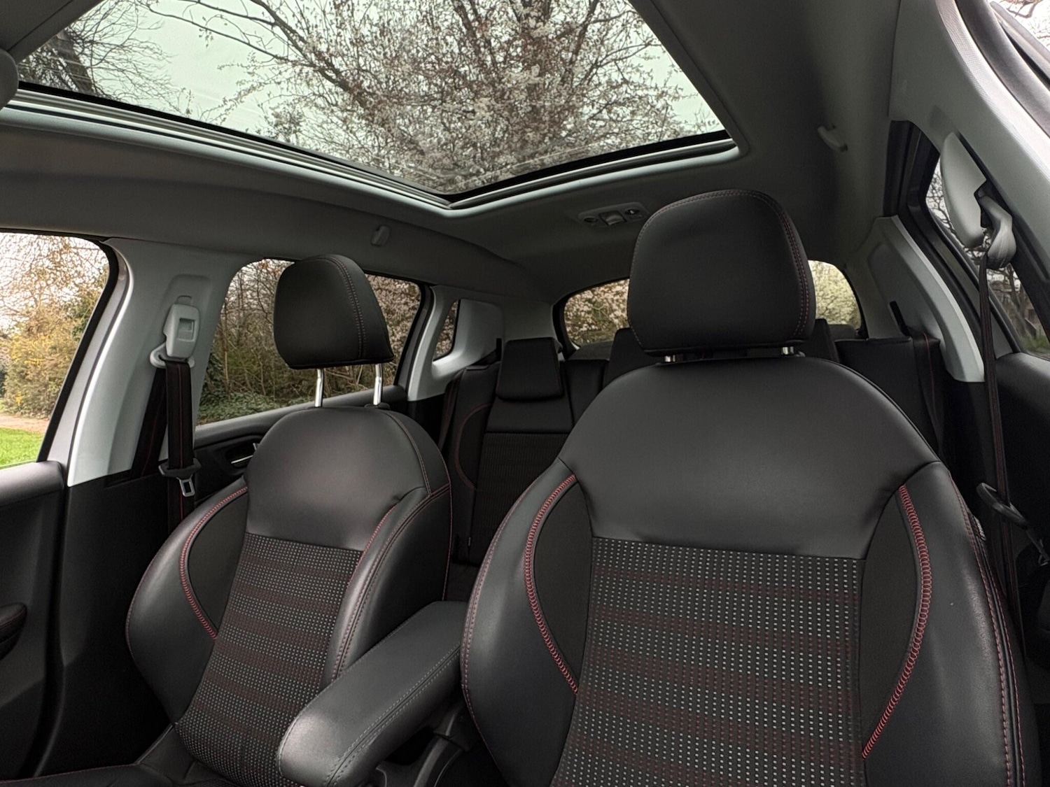 Used Peugeot 2008 for sale - 77808900: Photo 29