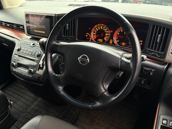 Used Nissan Elgrand 2007 for sale - 79279521: Photo