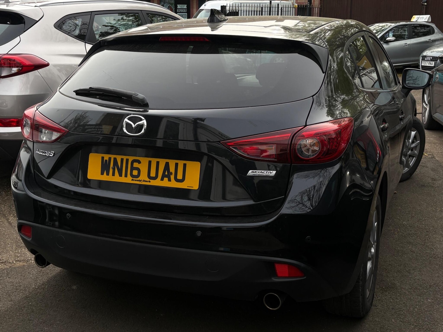 Used Mazda Mazda3 2016 for sale - 78203919: Photo 2