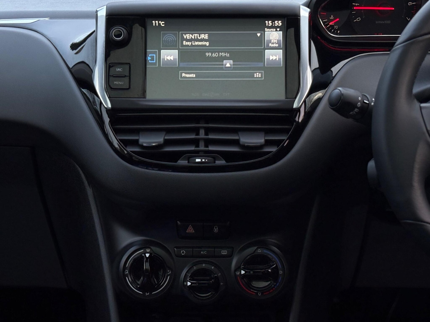 Used Peugeot 208 2015 for sale - 78205325: Photo 23