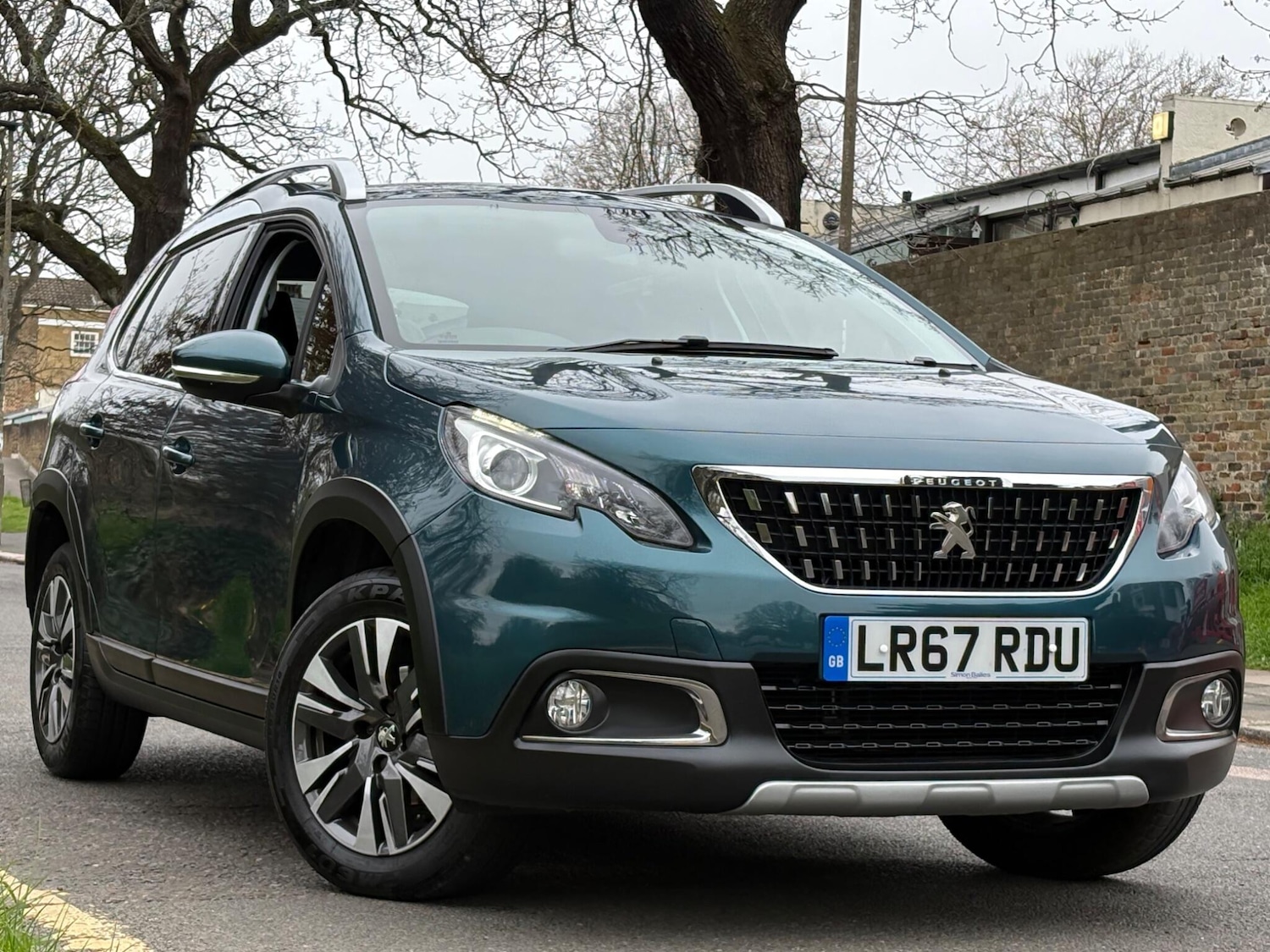 Used Peugeot 2008 2017 for sale - 78204112: Photo 3