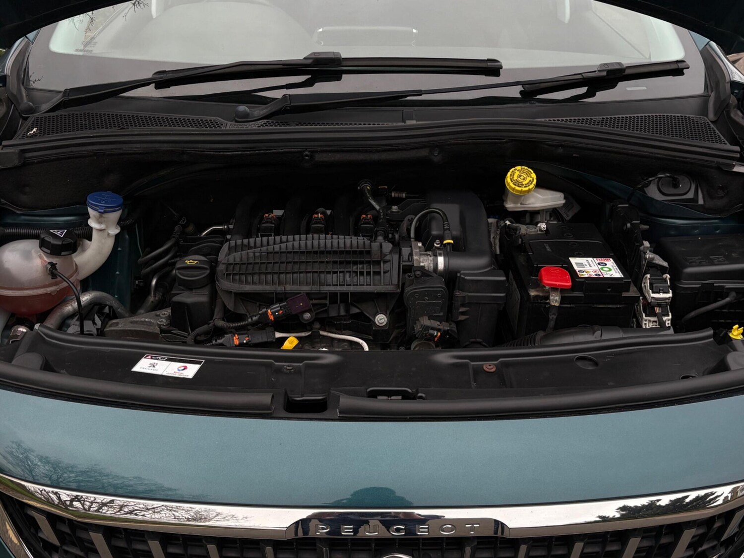 Used Peugeot 2008 2017 for sale - 78204112: Photo 30