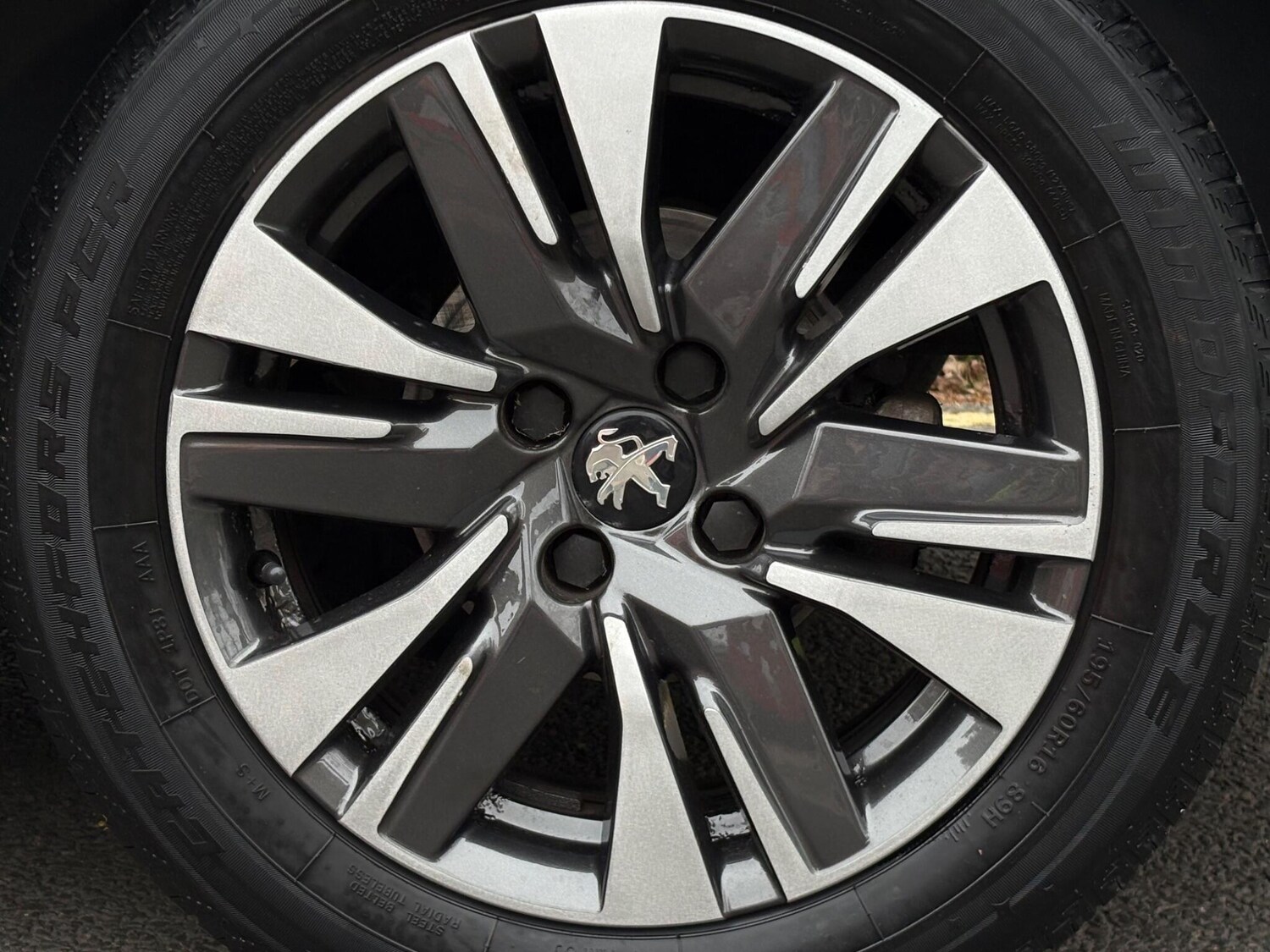 Used Peugeot 2008 2017 for sale - 78204112: Photo 32