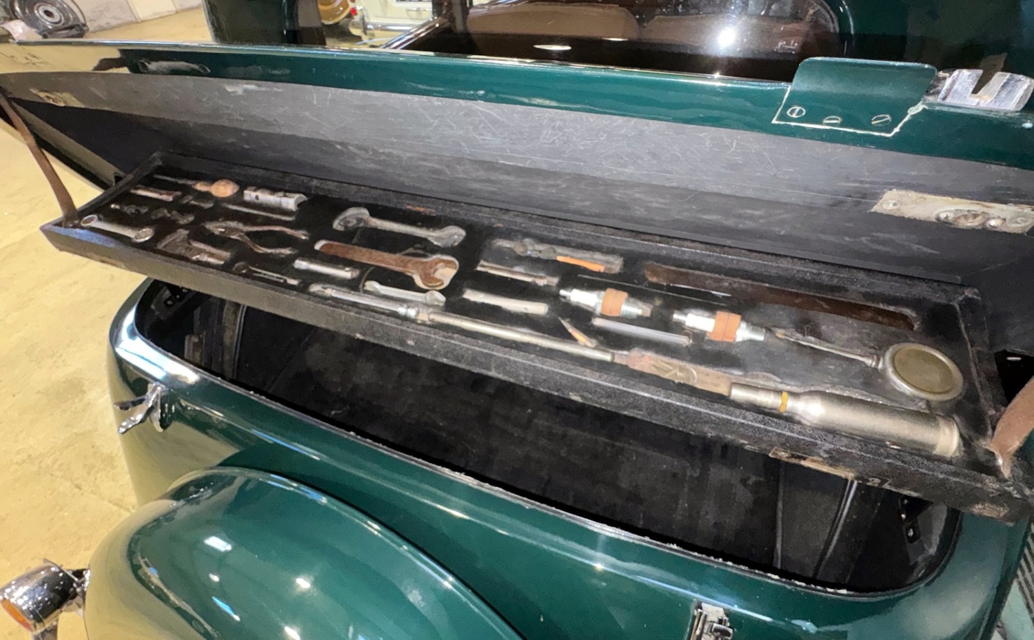 Used Bentley 4.25 Litre 1982 for sale - 77326042: Photo 17