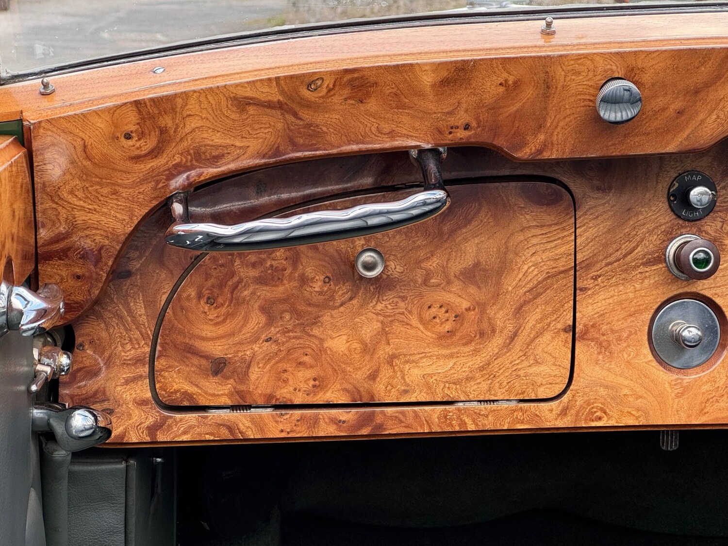 Used Bentley 4.25 Litre 1937 for sale - 76157472: Photo 12