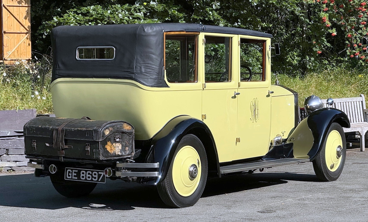 Vehicle 4