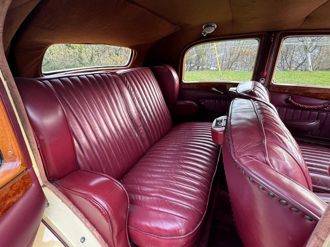 Used Bentley 4.25 Litre 1936 for sale - 76908138: Photo 10