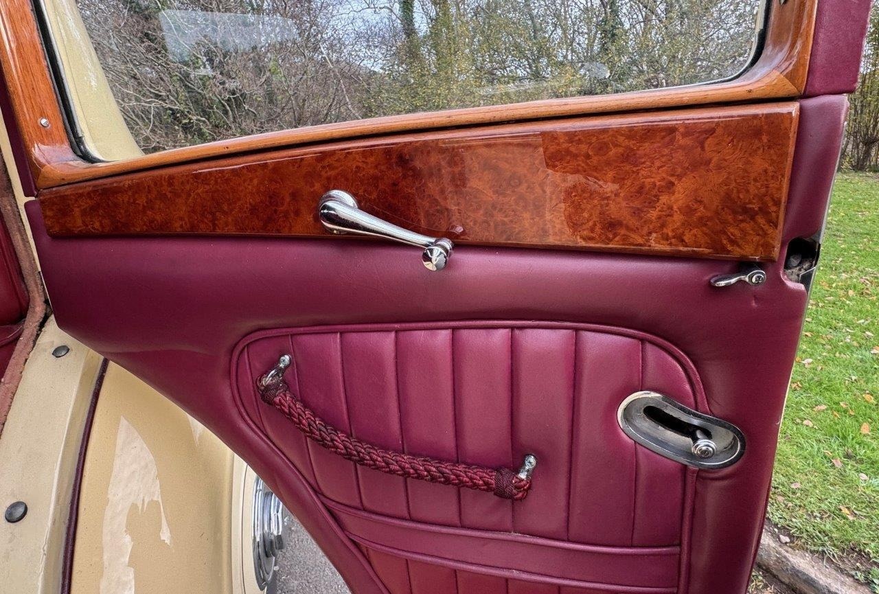 Used Bentley 4.25 Litre 1936 for sale - 76908138: Photo 14