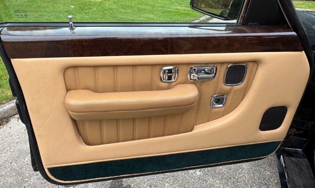 Used Bentley Brooklands 1998 for sale - 76352146: Photo 11