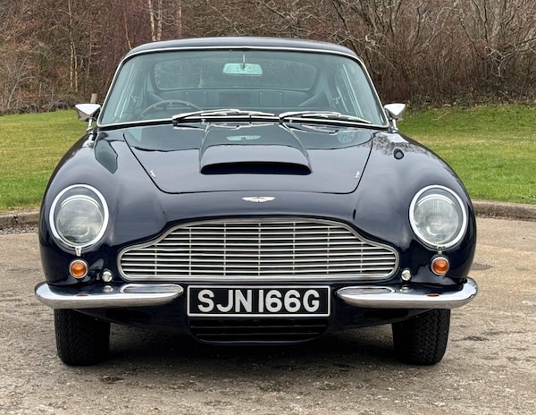 Used Aston Martin DB6 1968 for sale - 76145766: Photo 1