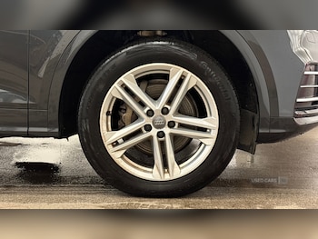 Used Audi Q5 2018 for sale - 79325637: Photo