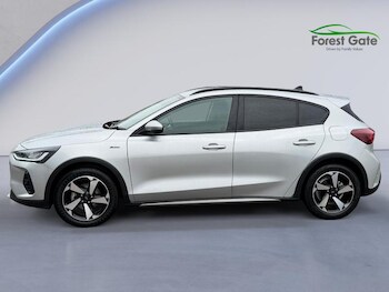 Used Ford Focus 2023 for sale - 77619874: Photo