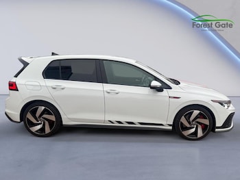 Used Volkswagen Golf 2021 for sale - 77009835: Photo