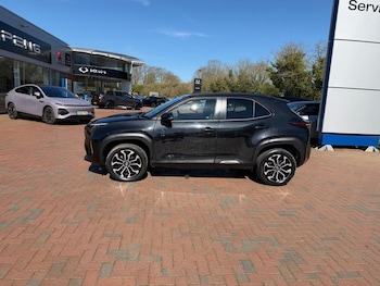 Used Toyota Yaris Cross 2023 for sale - 78152980: Photo