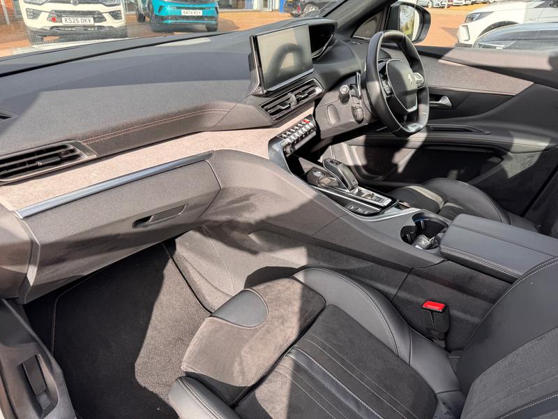 Used Peugeot 3008 2021 for sale - 77009815: Photo 9