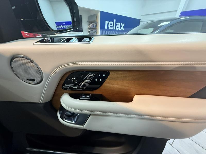 Used Land Rover Range Rover 2021 for sale - 77176401: Photo 11