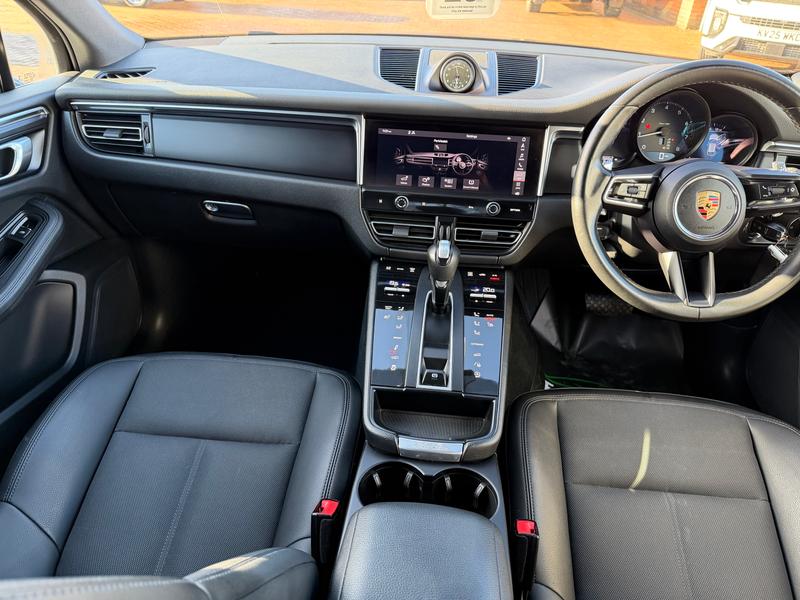 Used Porsche Macan 2022 for sale - 77009862: Photo 10