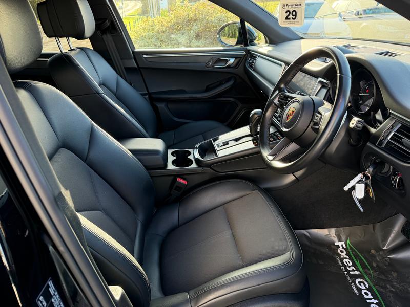 Used Porsche Macan 2022 for sale - 77009862: Photo 12