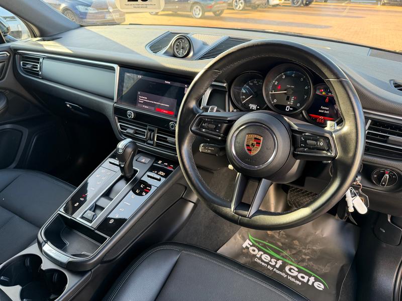 Used Porsche Macan 2022 for sale - 77009862: Photo 13