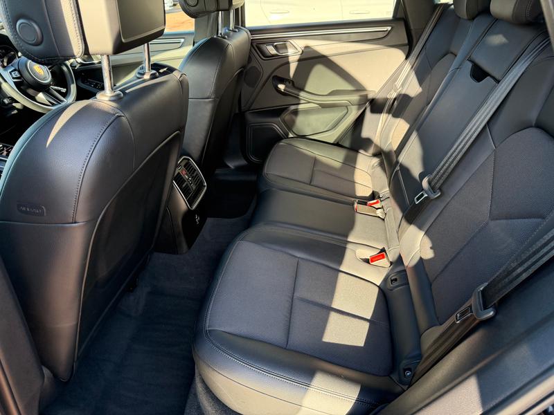 Used Porsche Macan 2022 for sale - 77009862: Photo 15