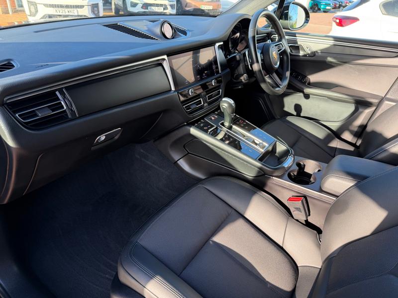 Used Porsche Macan 2022 for sale - 77009862: Photo 9