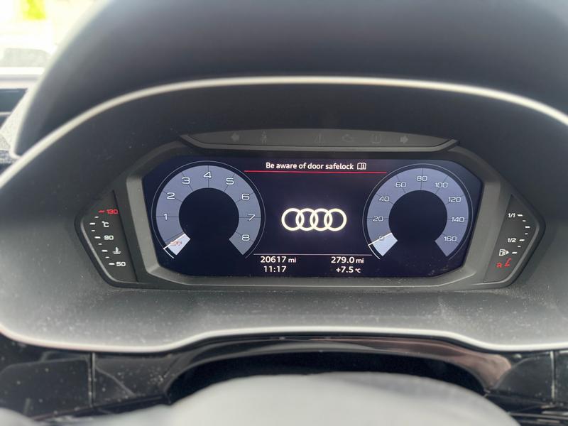 Used Audi Q3 2020 for sale - 77235929: Photo 19