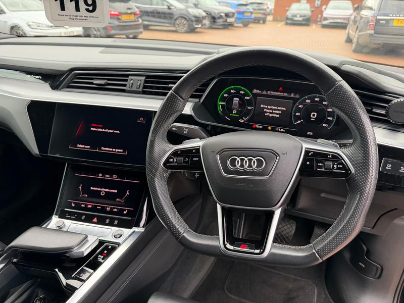 Used Audi e-tron 2021 for sale - 77819679: Photo 9
