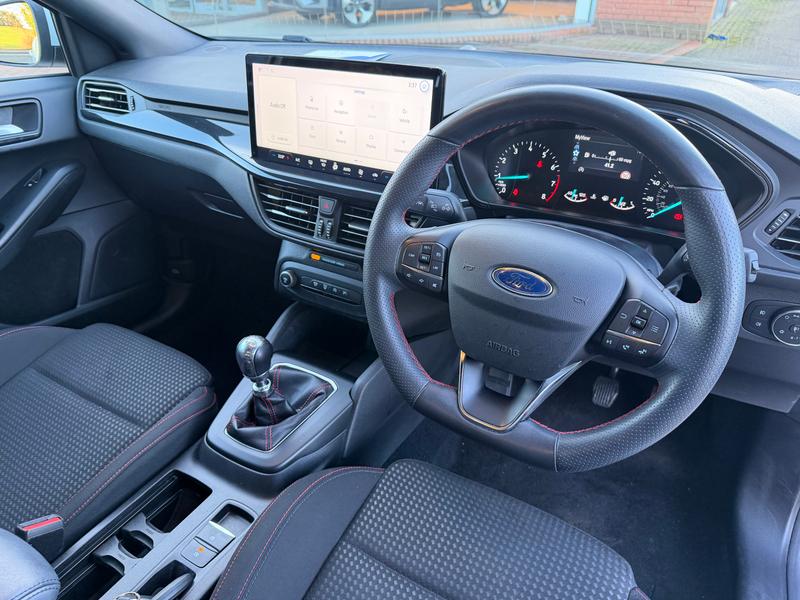 Used Ford Focus 2023 for sale - 77359835: Photo 12