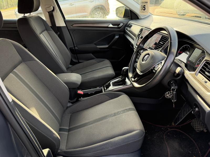 Used Volkswagen T-Roc 2020 for sale - 77199010: Photo 10