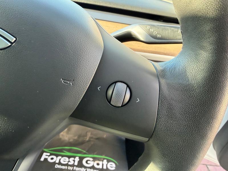 Used Tesla Model 3 2021 for sale - 77009868: Photo 20