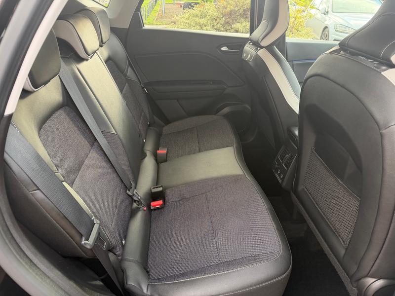 Used Renault Captur 2023 for sale - 77009857: Photo 16