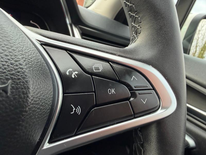 Used Renault Captur 2023 for sale - 77009857: Photo 21