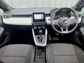 Used Renault Clio 2022 for sale - 78440938: Photo