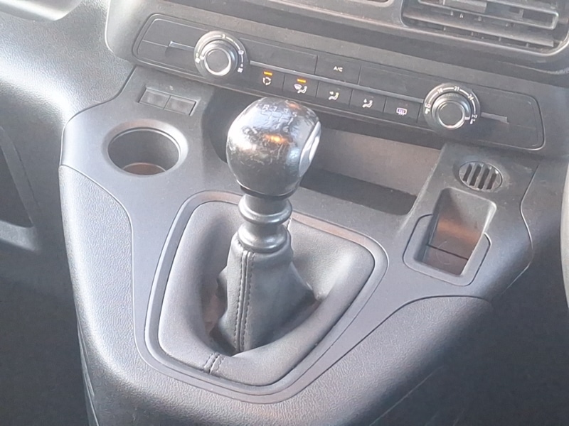 Used Vauxhall Combo Life 2022 for sale - 76964236: Photo 10