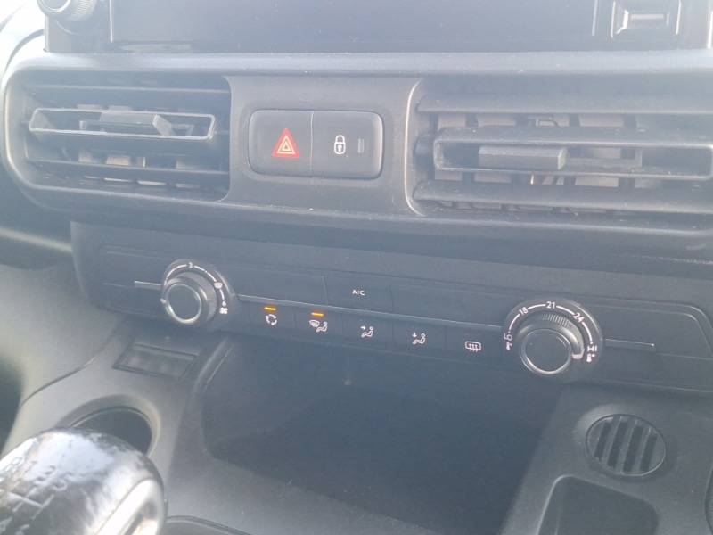 Used Vauxhall Combo Life 2022 for sale - 76964236: Photo 14