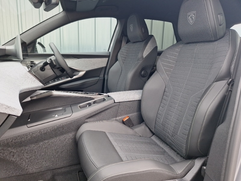 Used Peugeot 3008 2025 for sale - 76188212: Photo 5