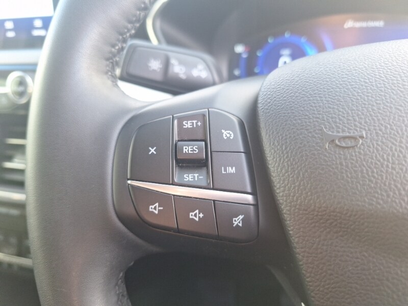 Used Ford Kuga 2022 for sale - 76358760: Photo 19