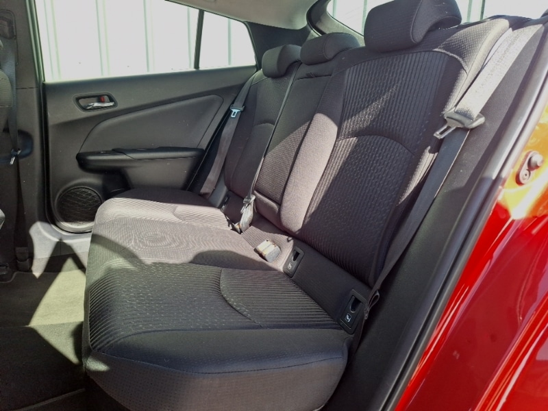 Used Toyota Prius 2018 for sale - 78041129: Photo 6