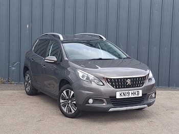 Used Peugeot 2008 2019 for sale - 78693231: Photo