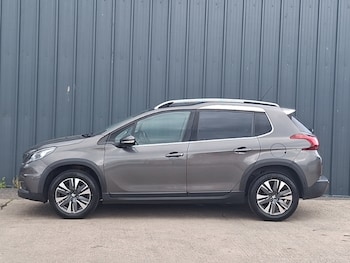 Used Peugeot 2008 2019 for sale - 78693231: Photo