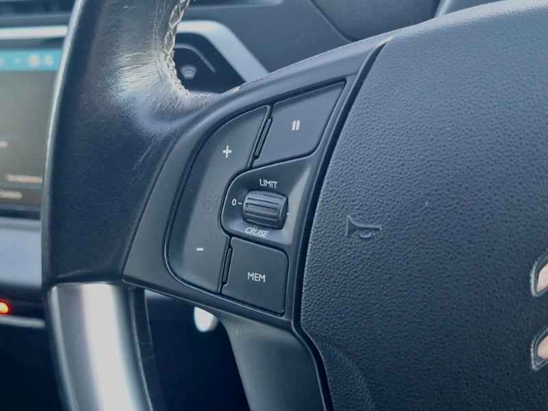 Used Citroen C4 Picasso 2016 for sale - 76925264: Photo 17