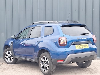 Used Dacia Duster 2023 for sale - 76165808: Photo