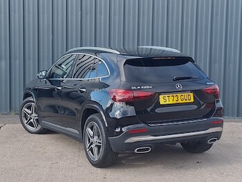 Used Mercedes-Benz GLA 2023 for sale - 78727760: Photo