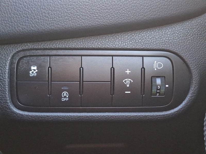 Used Kia Carens 2017 for sale - 77008651: Photo 16