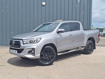 Used Toyota Hilux 2019 for sale - 79180368: Photo