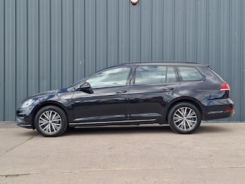 Used Volkswagen Golf 2018 for sale - 78642693: Photo