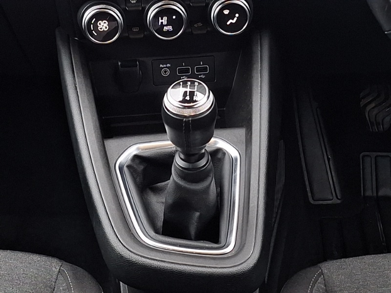 Used Renault Clio 2020 for sale - 76392883: Photo 10