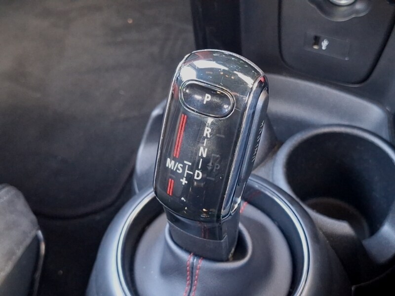 Used MINI Hatch 2018 for sale - 77874340: Photo 10