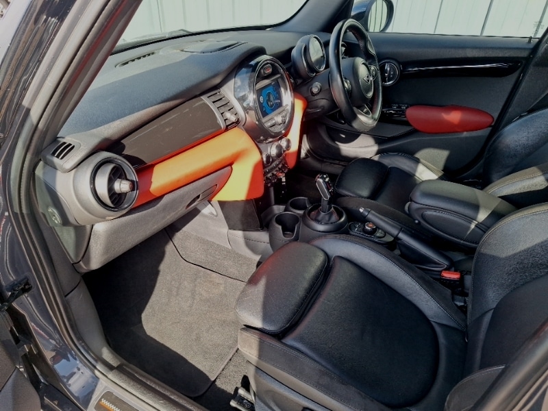 Used MINI Hatch 2018 for sale - 77874340: Photo 5