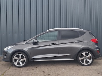 Used Ford Fiesta 2020 for sale - 79253431: Photo
